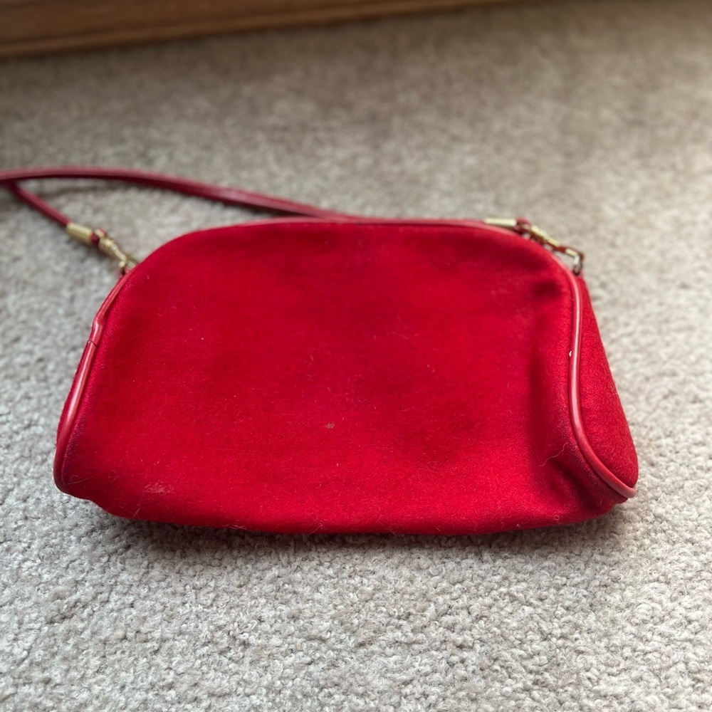 Women’s Small Cherry Red “I Can Never Have Enough” Embroidered Shoulder Bag - Picture 2 of 9